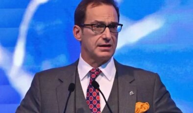 Ömer Koç’tan korkutan uyarı: Risklerle dolu bir dünya düzeni oluşuyor