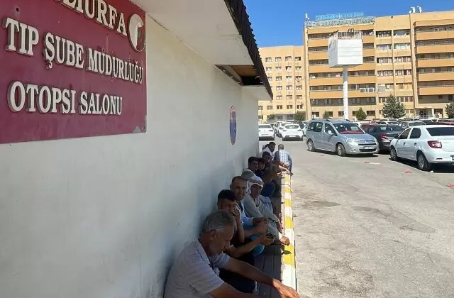 Komşuların kavgası kanlı bitti: 1 ölü, 3 yaralı