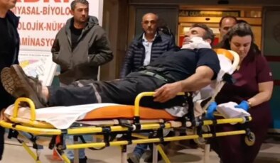 Kömürleri indirirken yüzüne demir saplandı