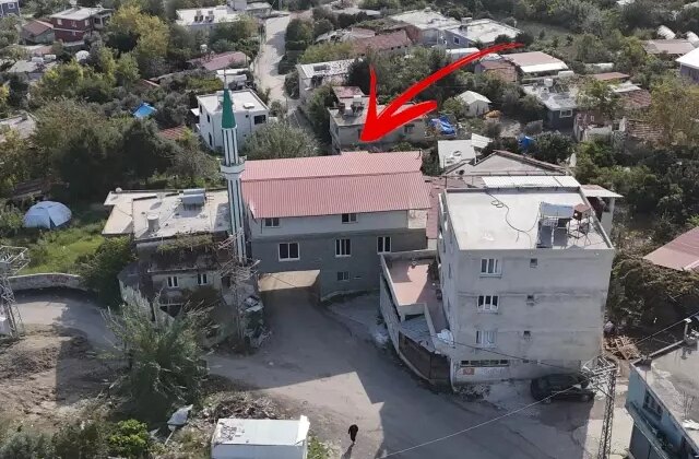 İlçenin en ilginç yapısı! Yanına yaklaşan şaşırıp kalıyor