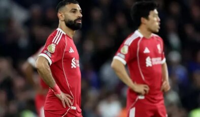 Liverpool kabustan uyandı! Mohamed Salah tarihe geçti