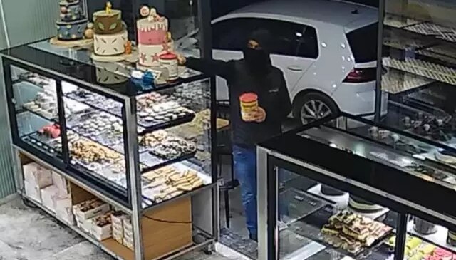 Manisa’da SMA’lı çocuğun bağış kumbarası çalındı