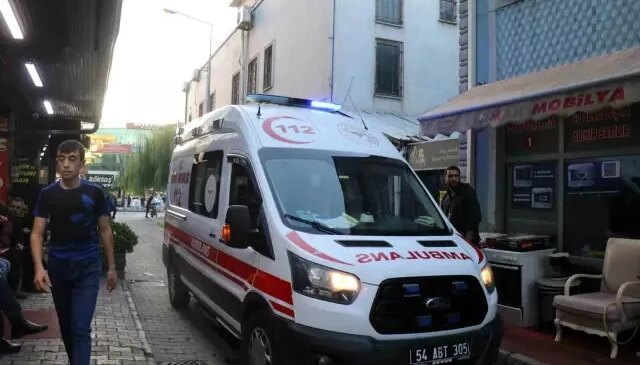 Hırsızlık Şüphelisi Yüksekten Düşerek Yaralandı