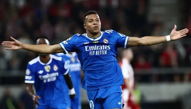 Mbappe Olympiakos’u tek başına mat etti! 7 dakika içerisinde yaptıkları inanılmaz