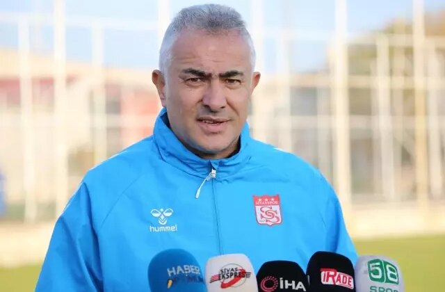 Mehmet Altıparmak’tan bahis oynadığı için ceza yiyen oyuncusuna destek