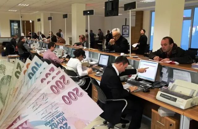 Memur ve emeklinin 4 aylık zam oranı netleşti