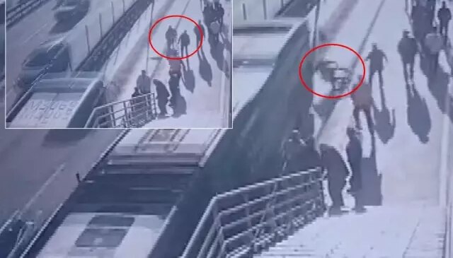Metrobüs durağında akıl almaz olay: Engelli vatandaş feci şekilde can verdi