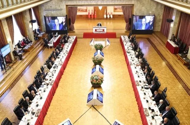 Milli Dayanışma, Kardeşlik ve Demokrasi Komisyonu toplantısı ertelendi