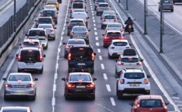 Motorine gece yarısı 2 lira 44 kuruş indirim geldi