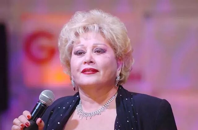 Muazzez Abacı’nın film gibi hayatı! Gözlerden uzak büyüttüğü bir kızı vardı