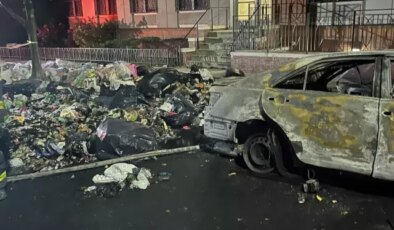 New York’ta araçta patlama: 7 itfaiyeci yaralandı