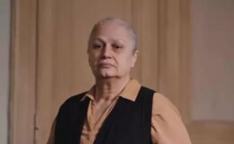 Nihal Menzil mütevazı apartman dairesinde huzurlu bir yaşam sürüyor