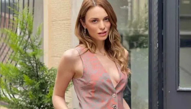 Nilperi Şahinkaya yeni bir aşka yelken açtı