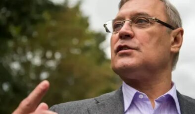 O ülkenin eski başbakanı artık terör listesinde