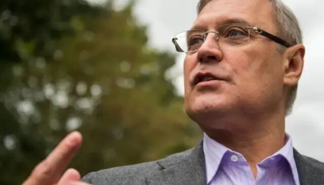 O ülkenin eski başbakanı artık terör listesinde