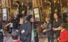 Öğretmen ve velileri kovan kafe sahibinden skandal sözler