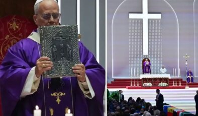 Papa 14. Leo Volkswagen Arena’da yaklaşık 4 bin kişilik ayini yönetti