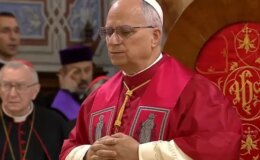 Papa’nın İstanbul’daki ayinde duygusal anları