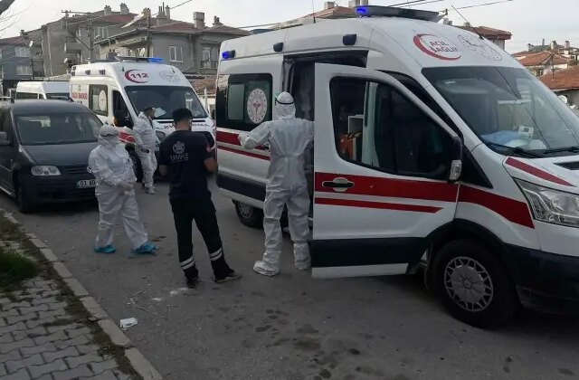 Patates kızartması yedikten sonra hastanelik oldular