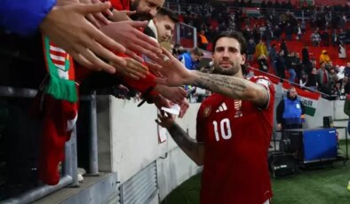 Rakiple alay eden futbolcu maç sonu hüngür hüngür ağladı