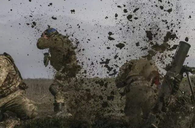 Rusya, Ukrayna’da üç yerleşim yerini ele geçirdi