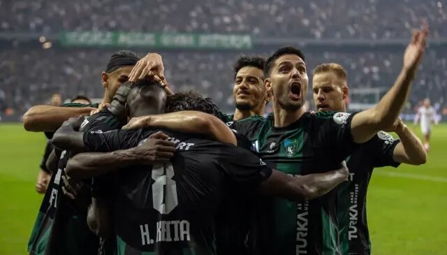 Selçuk İnan’dan Aslan’a çelme! Galatasaray bu sezon ilk kez kaybetti