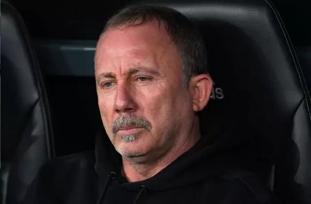 Sergen Yalçın ilk dönemini mumla arıyor