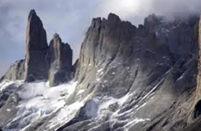 Şili’deki Patagonya bölgesinde doğa yürüyüşü yapan 5 turist fırtına nedeniyle öldü