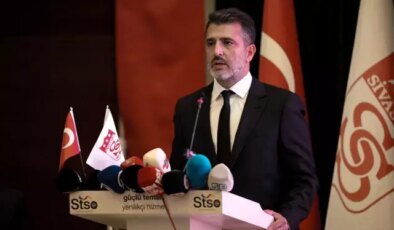 Sivasspor’da deprem: Kulüp başkanı Gökhan Karagöl istifa etti