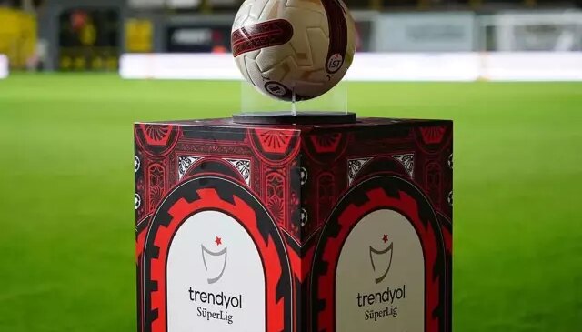 Son karar verildi: Süper Lig’de bir teknik adam ayrılığı daha