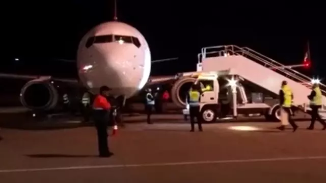 Süleymaniye’ye 2 buçuk yıl aradan sonra ilk Türk uçağı iniş yaptı