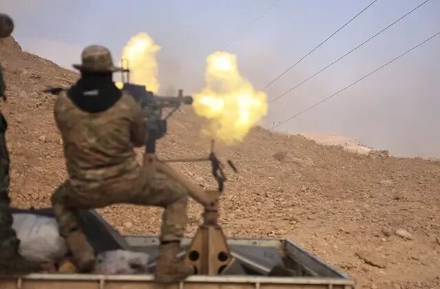 Suriye ordusu ve YPG arasında şiddetli çatışma! Hayatını kaybeden askerler var