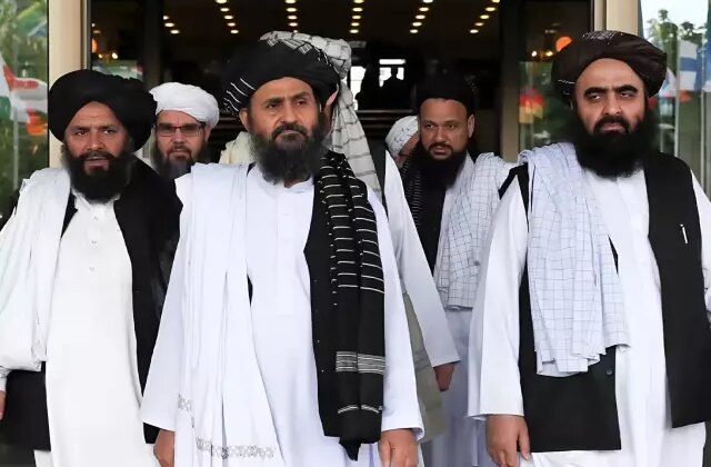 Taliban’dan dünyayı ayağa kaldıracak bir kural daha! Burkayı zorunlu hale getirdiler