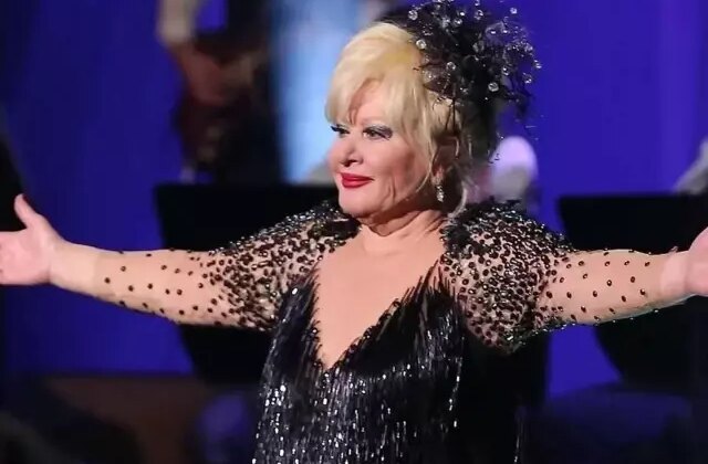 Türk sanat müziğinin efsane ismi Muazzez Abacı yoğun bakımda