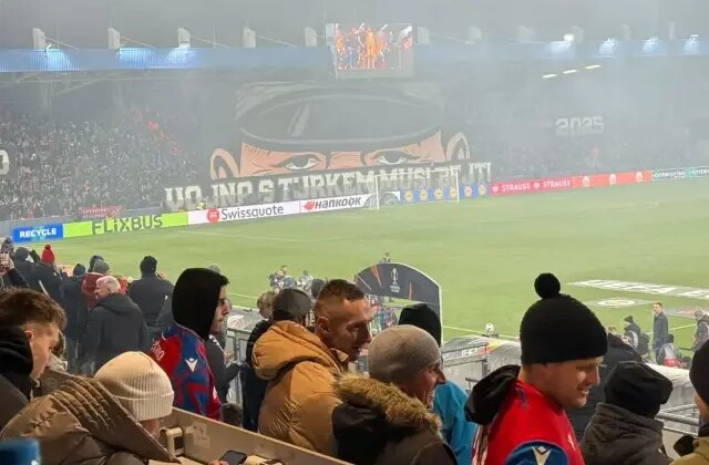 “Türklerle savaş olmalı” pankartı açan takıma UEFA’dan şaka gibi ceza