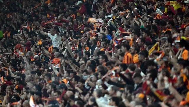 UEFA, Şampiyonlar Ligi’nde haftanın oyuncusunu açıkladı! Galatasaraylıları kızdıran sonuç