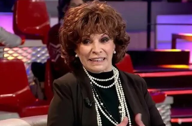 Ünlü şarkıcı Encarnita Polo huzurevinde şüpheli şekilde hayatını kaybetti