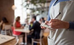 Vatandaşlar şikayet yağdırdı, Bakanlık harekete geçti! Kafe ve restoranlarda yeni dönem başlıyor