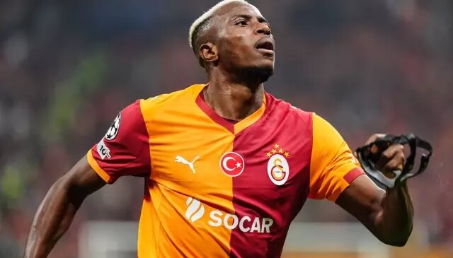 Victor Osimhen, Şampiyonlar Ligi’nde haftanın 11’ine seçildi