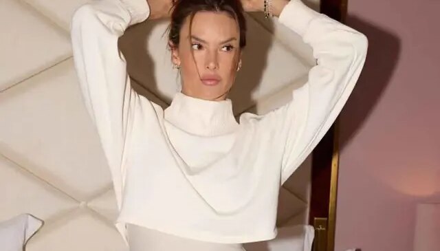Victoria’s Secret modeli Alessandra Ambrosio İstanbul’da