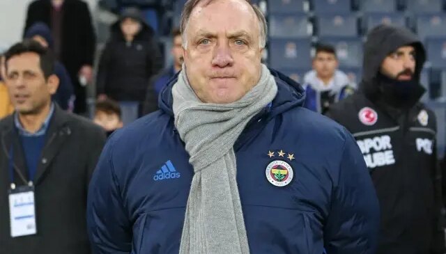 Yardımcısı açıkladı! Dick Advocaat’ı isteyen Süper Lig devi bakın kimmiş