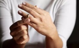 Yargıtay’dan emsal karar! Tek bir ‘tık’ dahi evliliğinizi yıkabilir