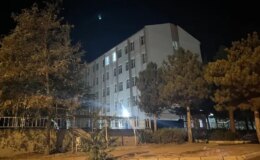 Yatılı okulda pasta yiyen öğrenciler zehirlenme şüphesiyle hastaneye kaldırıldı