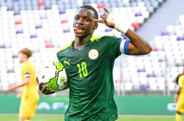 Bir garip olay! Fenerbahçeli futbolcu için kayıp ilanı verdiler