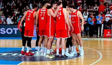 12 Dev Adam, Dünya Kupası Elemeleri’nde 2’de 2 yaptı