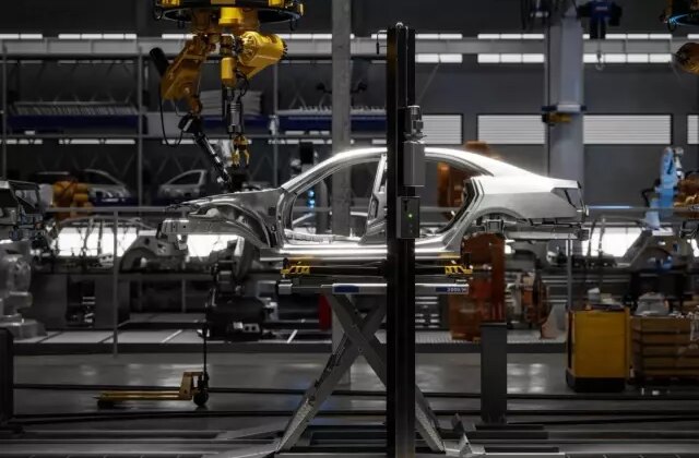 2 dev marka anlaştı! Küçük ve ucuz otomobil üretecekler