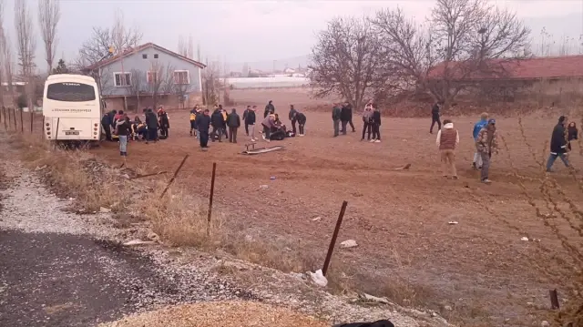 Öğrenci servisi kamyonetle çarpıştı: Çok sayıda yaralı var