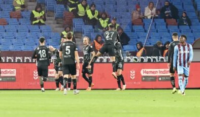 Alanyaspor, Trabzonspor’u deplasmanda yenerek büyük bir sürprize imza attı