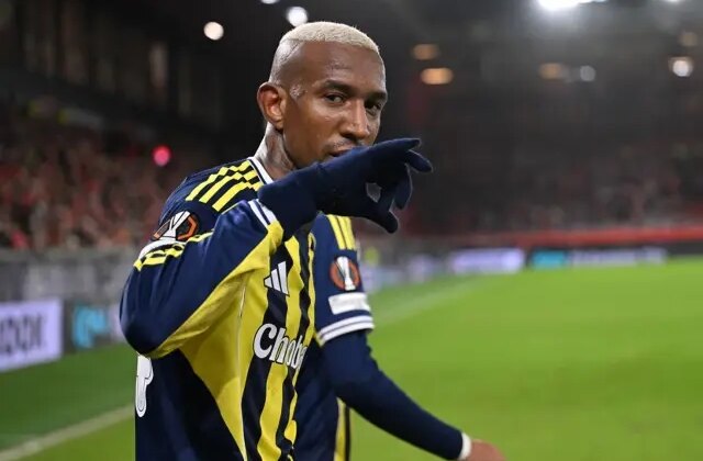 Anderson Talisca vitesi 5’e taktı! Bir gol daha