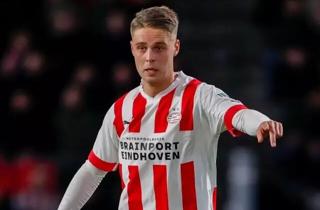 Anlaşma neredeyse tamam! Fenerbahçe’den orta sahaya sürpriz takviye